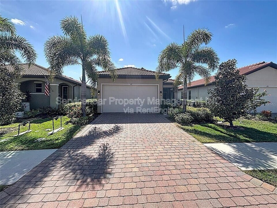 177 Villoresi Blvd in Nokomis, FL - Building Photo