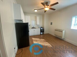 2241 Fourth Ave in San Diego, CA - Building Photo - Building Photo