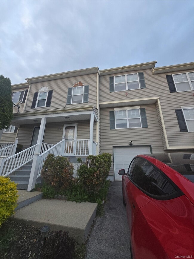 60 Evan Rd in Warwick, NY - Building Photo - Building Photo