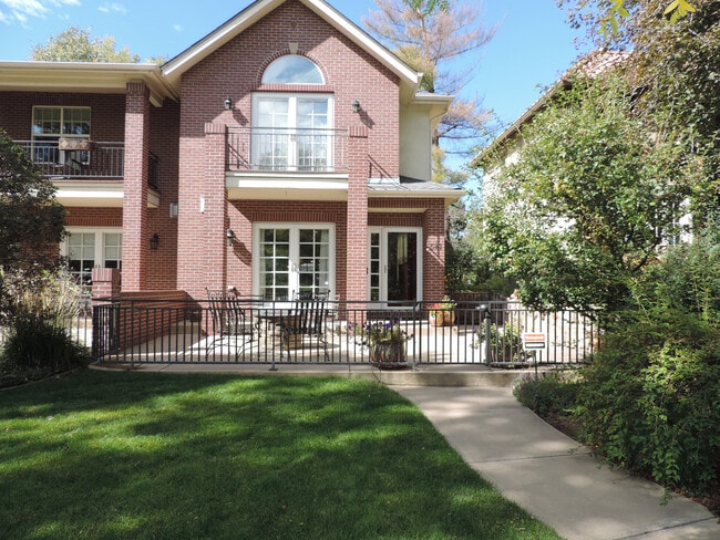 581 S Downing St in Denver, CO - Building Photo - Building Photo