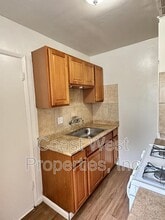 3906 Witherby St in San Diego, CA - Building Photo - Building Photo