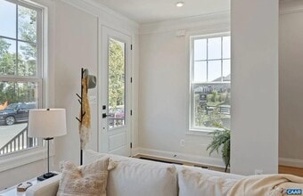 805 Park Ridge Dr in Crozet, VA - Building Photo - Building Photo