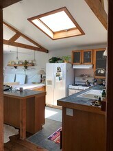 643 Santa Clara Ave, Unit 643A in Los Angeles, CA - Foto de edificio - Building Photo