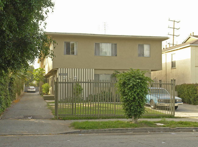 1609 S Van Ness Ave in Los Angeles, CA - Foto de edificio - Building Photo
