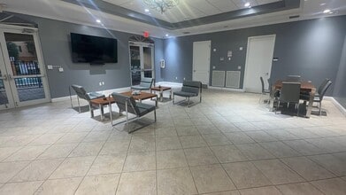 7350 NW 114th Ave, Unit 308 in Doral, FL - Building Photo - Building Photo