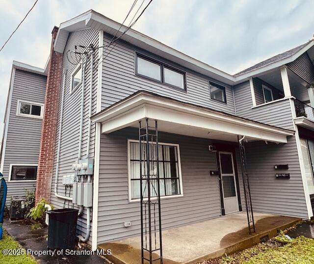 property at 517 Delaware Ave