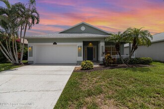 5647 Indigo Crossing Dr in Rockledge, FL - Building Photo - Building Photo