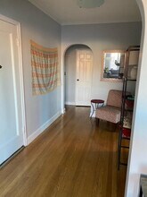 121 Longwood Ave, Unit 89-6 in Brookline, MA - Foto de edificio - Building Photo