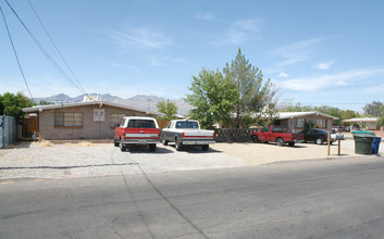 4155-4161 E Bellevue St in Tucson, AZ - Building Photo - Building Photo