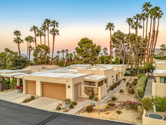 property at 48594 Oakwood Way