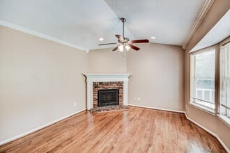 5837 Janet Dr in Trussville, AL - Building Photo - Building Photo