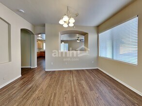 7413 S 40th Ave in Phoenix, AZ - Building Photo - Building Photo