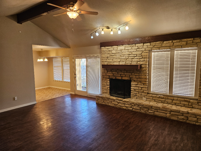 607 Splitrock in Round Rock, TX - Building Photo - Building Photo