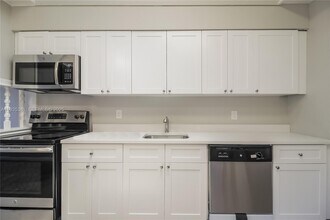 721 N E St in Lake Worth Beach, FL - Building Photo - Building Photo