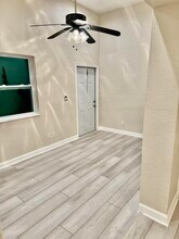 1040 17th St in West Palm Beach, FL - Building Photo - Building Photo