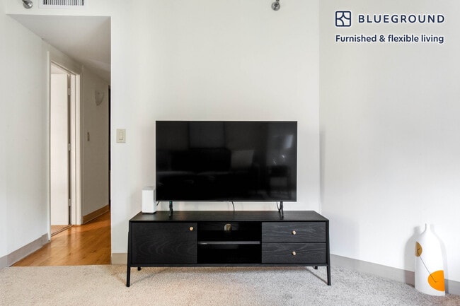 150 Huntington Ave, Unit FL1-ID408 in Boston, MA - Building Photo - Building Photo