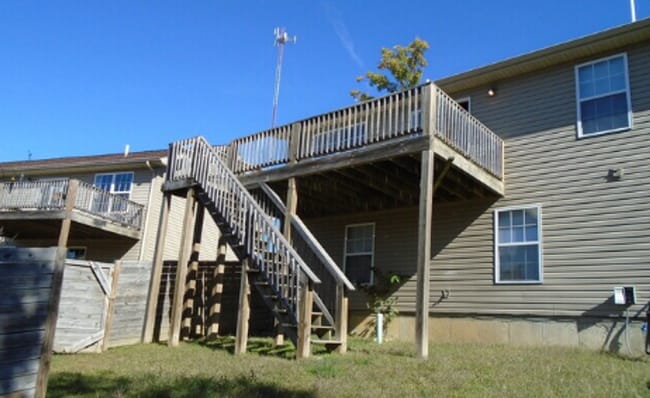 property at 21972 Lafayette Rd