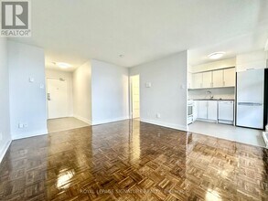 33 Isabella St in Toronto, ON - Building Photo - Building Photo