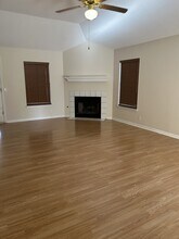 210 Bailey Loop in Kyle, TX - Building Photo - Building Photo