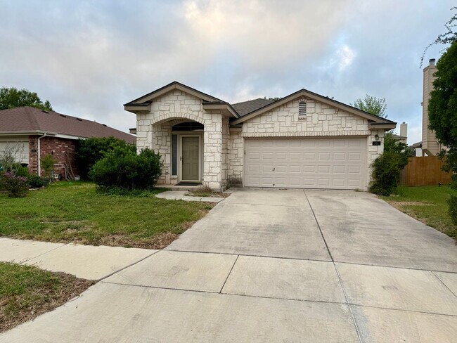346 Lucille in Converse, TX - Building Photo - Building Photo