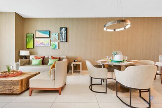 4111 S Ocean Dr in Hollywood, FL - Building Photo - Building Photo