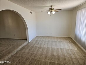 1560 W Keating Ave in Mesa, AZ - Building Photo - Building Photo