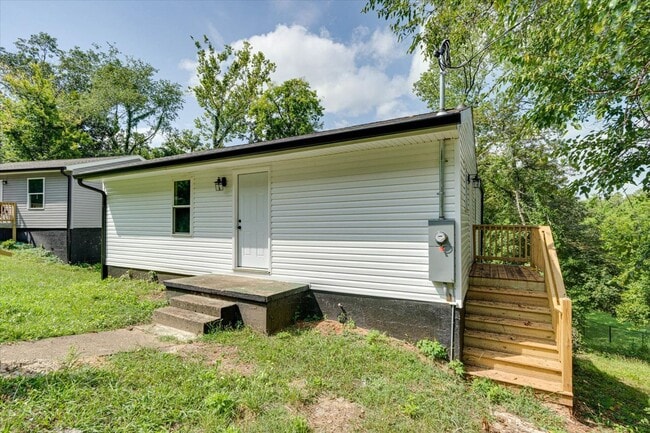 624 Sylvan Dr in Chattanooga, TN - Building Photo - Building Photo