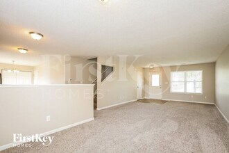 699 Findlay Ln in Greenwood, IN - Building Photo - Building Photo