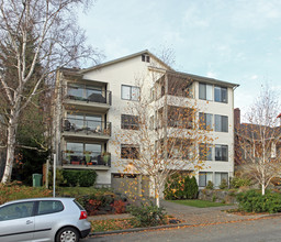 3615 Whitman Ave N in Seattle, WA - Building Photo - Building Photo