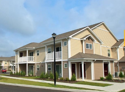 Poets Landing in Dryden, NY - Foto de edificio