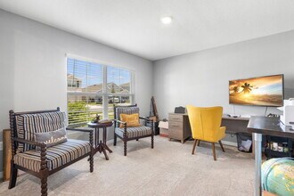 5439 Logan Cave Ave in Wimauma, FL - Building Photo - Building Photo