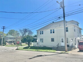 129 N McKinley Ave in Endicott, NY - Building Photo - Building Photo