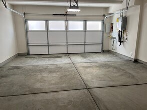 28019 Oakdale Dr in Temecula, CA - Building Photo - Building Photo