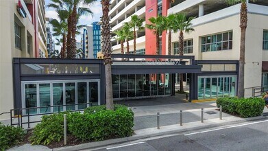 1208 E Kennedy Blvd, Unit 1022 in Tampa, FL - Building Photo - Building Photo