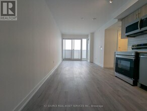 1010 Sandy Beach Rd in Pickering, ON - Building Photo - Building Photo