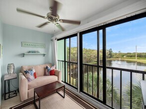 5884 Morningstar Cir in Delray Beach, FL - Building Photo - Building Photo