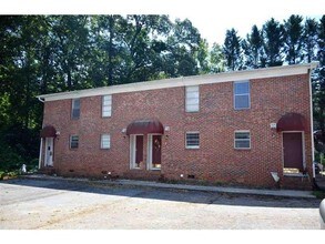 816 College Ave in Clemson, SC - Foto de edificio - Other