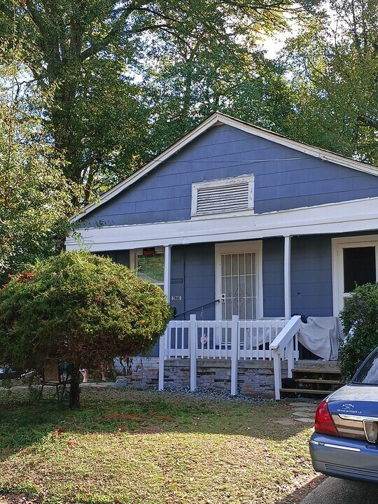 470 Earl Pl in Montgomery, AL - Foto de edificio