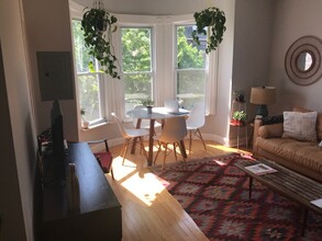 1839 5th St NW, Unit 1 in Washington, DC - Building Photo - Building Photo