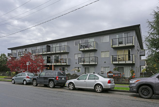 Lori Ann Apartments in New Westminster, BC - Building Photo - Building Photo