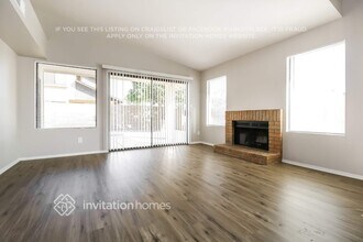 10020 W Roma Ave in Phoenix, AZ - Building Photo - Building Photo