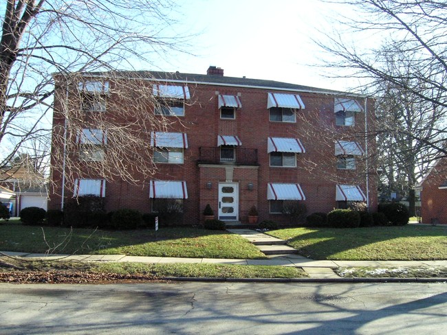 Pemberton Apartments in Toledo, OH - Foto de edificio - Building Photo