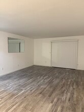 1 Oyster Bay Rd, Unit 1B in Absecon, NJ - Building Photo - Building Photo