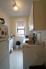 1148 Commonwealth Ave in Boston, MA - Foto de edificio - Building Photo