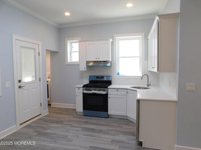 95 River St in Red Bank, NJ - Foto de edificio - Building Photo
