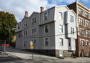 113 Radford St Apartments