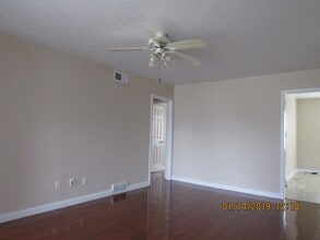 1424 NW Logan Ave in Lawton, OK - Building Photo - Building Photo