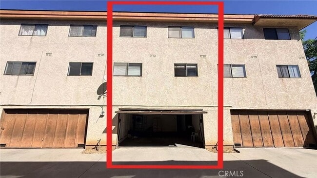 property at 307 S Mc Pherrin Ave