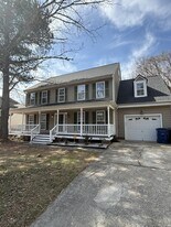 8613 Hobhouse Cir in Raleigh, NC - Building Photo