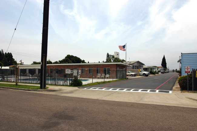 Bayscene in Chula Vista, CA - Building Photo - Building Photo